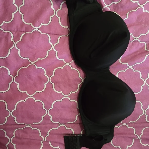 44G Wacoal Black Strapless Bra Stay Put Grippers. - Picture 4 of 12